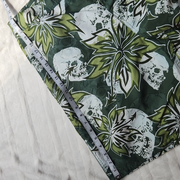 Men's Phys.Sci, Summer, Beach, Pool Resortwear Green Skull Head Men's Swim - Picture 5 of 9